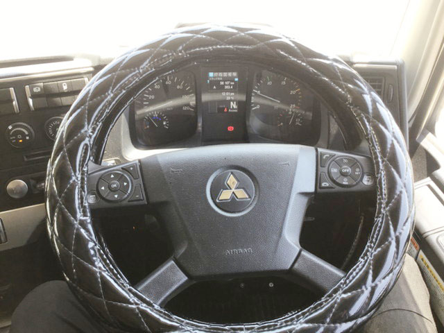 三菱ふそうスーパーグレートユニック4段大型（10t）[写真32]