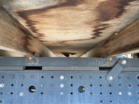 三菱ふそうキャンター平ボディ小型（2t・3t）[写真15]