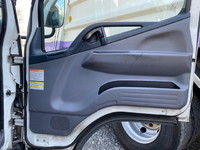 三菱ふそうキャンター平ボディ小型（2t・3t）[写真24]