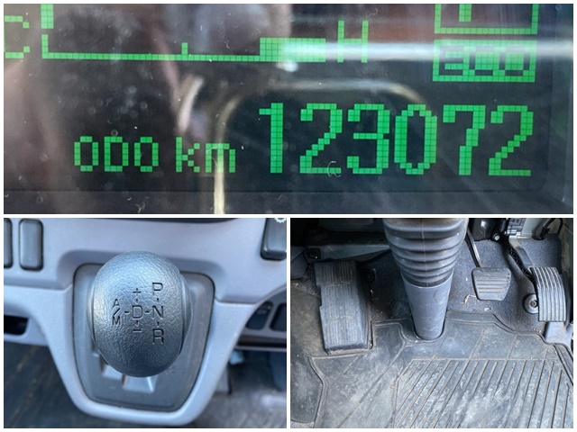 三菱ふそうキャンター平ボディ小型（2t・3t）[写真33]