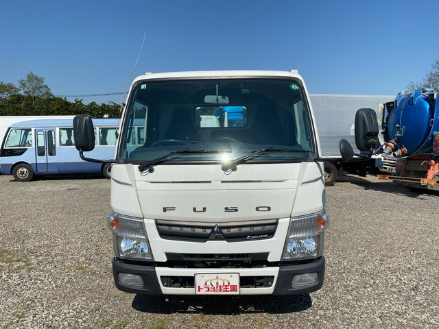 三菱ふそうキャンター平ボディ小型（2t・3t）[写真07]