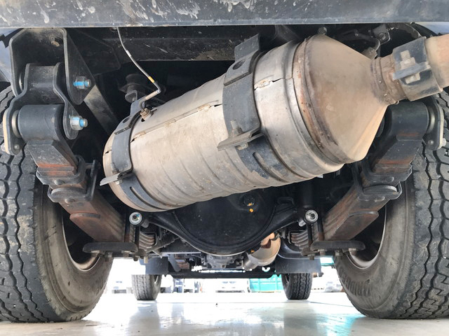 三菱ふそうキャンターパッカー車（塵芥車）小型（2t・3t）[写真24]