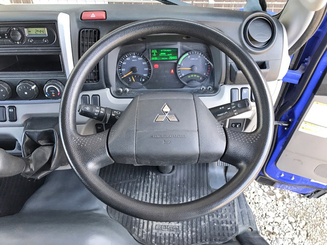 三菱ふそうキャンターパッカー車（塵芥車）小型（2t・3t）[写真35]