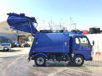 三菱ふそうキャンターパッカー車（塵芥車）小型（2t・3t）[写真08]