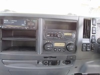 いすゞフォワードアルミウイング中型（4t）[写真13]