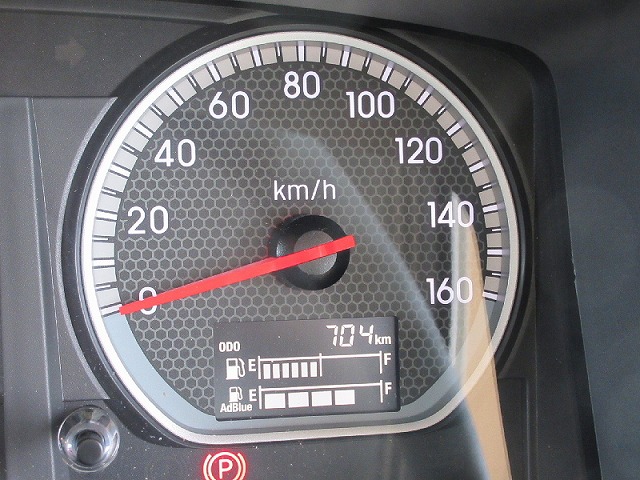 いすゞフォワードアルミウイング中型（4t）[写真16]