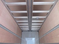 いすゞフォワードアルミウイング中型（4t）[写真06]