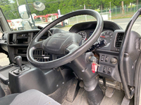 日野プロフィアトレーラーヘッド（トラクターヘッド）大型（10t）[写真29]