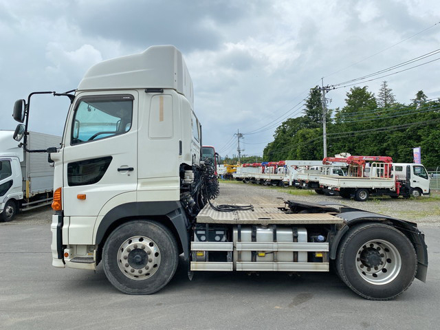 日野プロフィアトレーラーヘッド（トラクターヘッド）大型（10t）[写真05]