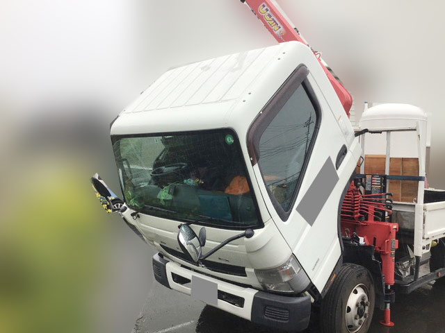 三菱ふそうキャンターユニック4段小型（2t・3t）[写真06]