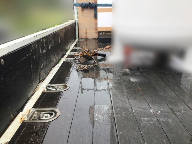 三菱ふそうキャンターユニック4段小型（2t・3t）[写真08]