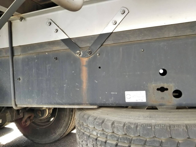 いすゞギガクレーン4段大型（10t）[写真17]