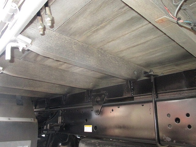 日野レンジャークレーン4段増トン（6t・8t）[写真37]