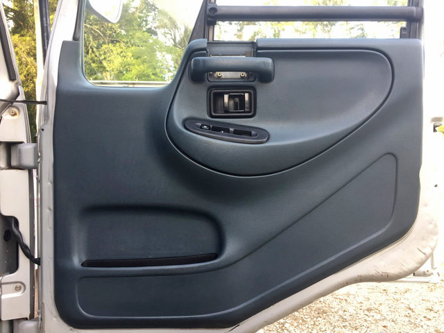 UDトラックスコンドルアルミバン中型（4t）[写真28]