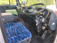 UDトラックスコンドルアルミバン中型（4t）[写真31]