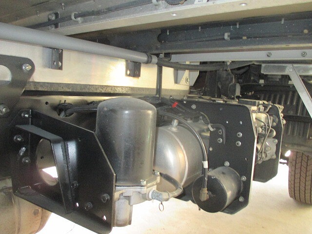 日野レンジャーアルミウイング中型（4t）[写真19]