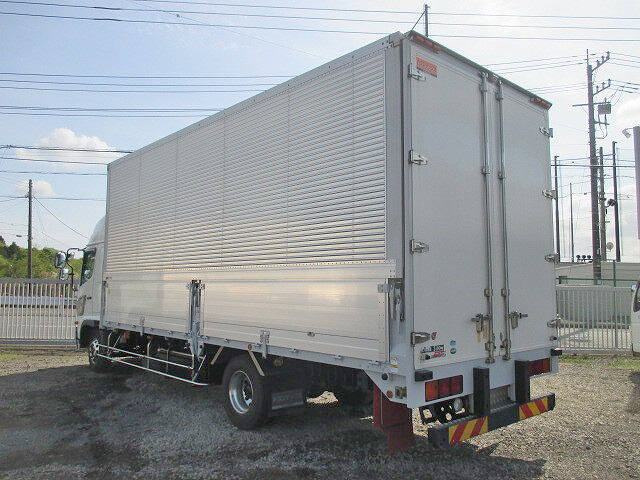 日野レンジャーアルミウイング中型（4t）[写真02]