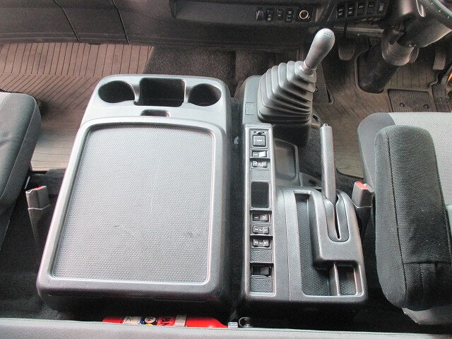 日野レンジャーアルミウイング中型（4t）[写真27]