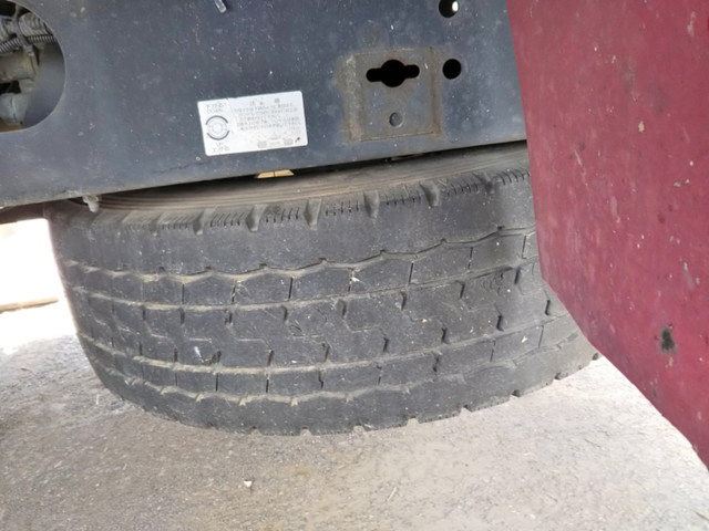 いすゞフォワードクレーン4段増トン（6t・8t）[写真19]