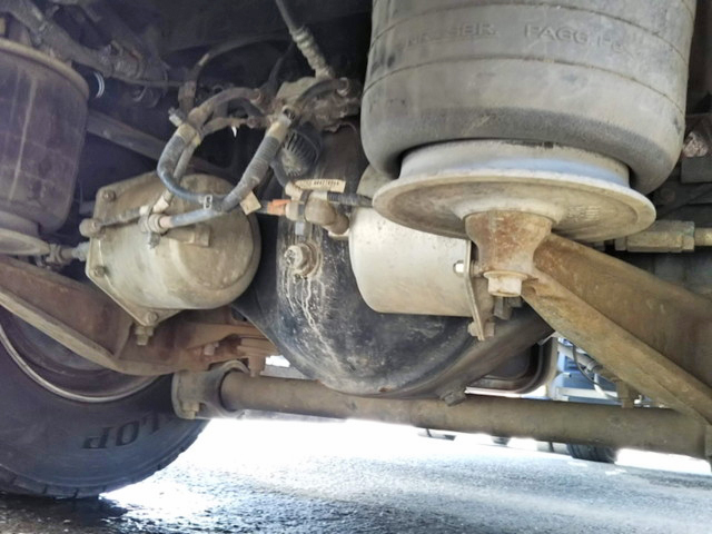 いすゞフォワードクレーン4段増トン（6t・8t）[写真22]