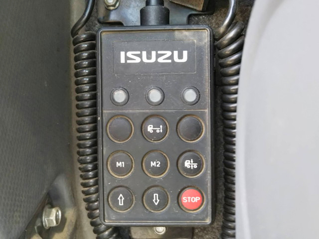 いすゞフォワードクレーン4段増トン（6t・8t）[写真26]