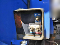 いすゞフォワードクレーン4段増トン（6t・8t）[写真07]