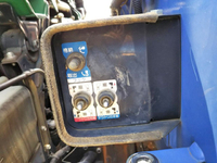 いすゞフォワードクレーン4段増トン（6t・8t）[写真08]