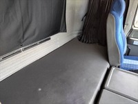 いすゞギガトレーラーヘッド（トラクターヘッド）大型（10t）[写真28]