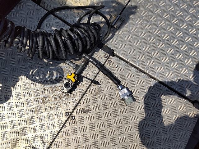 いすゞギガトレーラーヘッド（トラクターヘッド）大型（10t）[写真36]