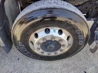 いすゞギガトレーラーヘッド（トラクターヘッド）大型（10t）[写真37]