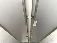 三菱ふそうスーパーグレートパネルウイング大型（10t）[写真10]