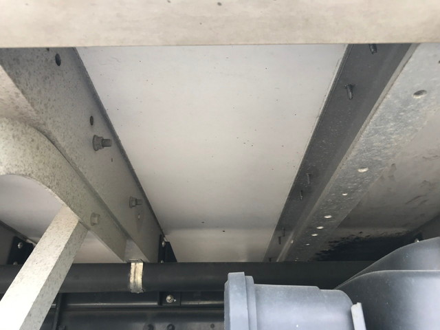 三菱ふそうスーパーグレートパネルウイング大型（10t）[写真19]