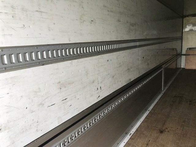 三菱ふそうスーパーグレートパネルウイング大型（10t）[写真08]