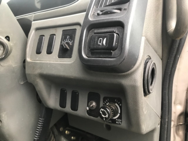 三菱ふそうファイターユニック4段中型（4t）[写真23]