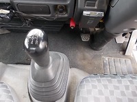 日産アトラス平ボディ小型（2t・3t）[写真20]