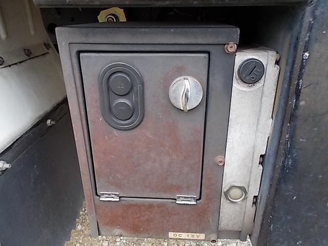 日産アトラス平ボディ小型（2t・3t）[写真21]