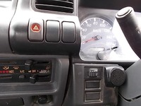 日産アトラス平ボディ小型（2t・3t）[写真30]