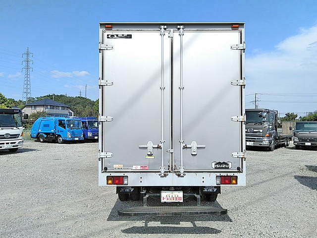 いすゞエルフアルミバン小型（2t・3t）[写真10]