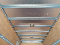 いすゞエルフアルミバン小型（2t・3t）[写真12]