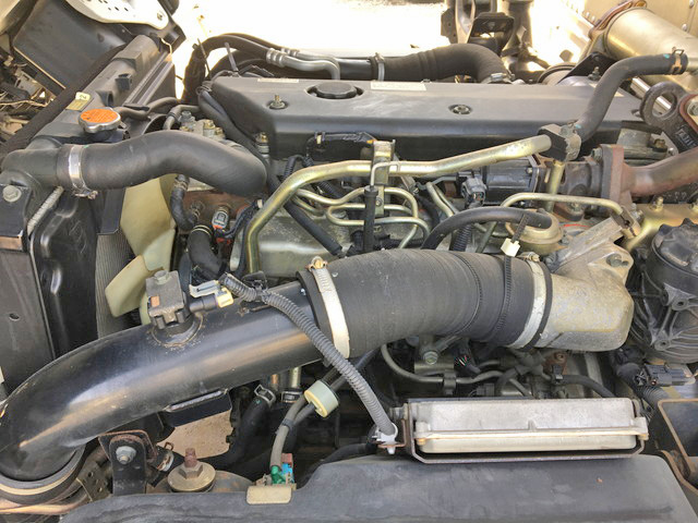 いすゞエルフアルミバン小型（2t・3t）[写真24]