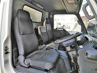 いすゞエルフアルミバン小型（2t・3t）[写真29]