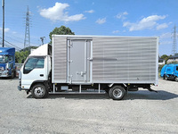 いすゞエルフアルミバン小型（2t・3t）[写真05]