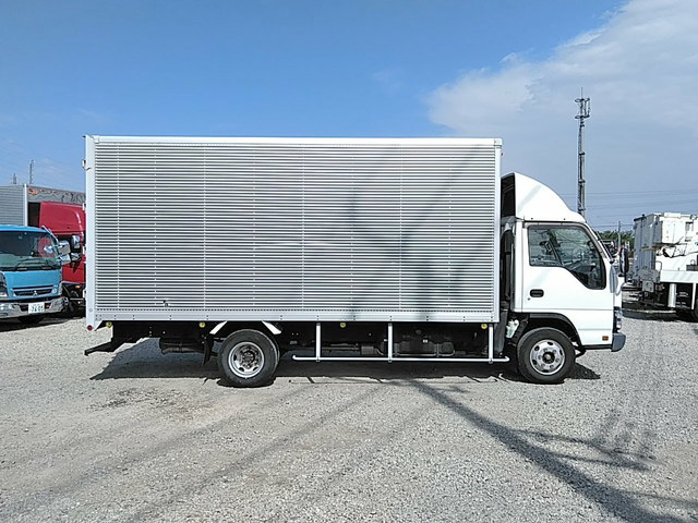 いすゞエルフアルミバン小型（2t・3t）[写真07]
