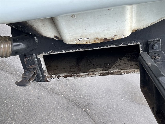 三菱ふそうキャンターパッカー車（塵芥車）小型（2t・3t）[写真10]