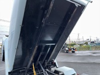 三菱ふそうキャンターパッカー車（塵芥車）小型（2t・3t）[写真12]