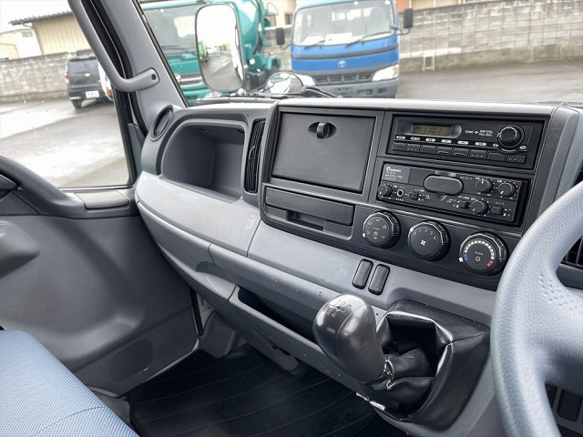 三菱ふそうキャンターパッカー車（塵芥車）小型（2t・3t）[写真22]