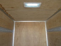 マツダタイタンアルミバン小型（2t・3t）[写真10]