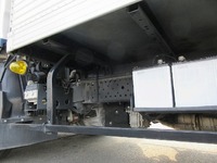 マツダタイタンアルミバン小型（2t・3t）[写真18]