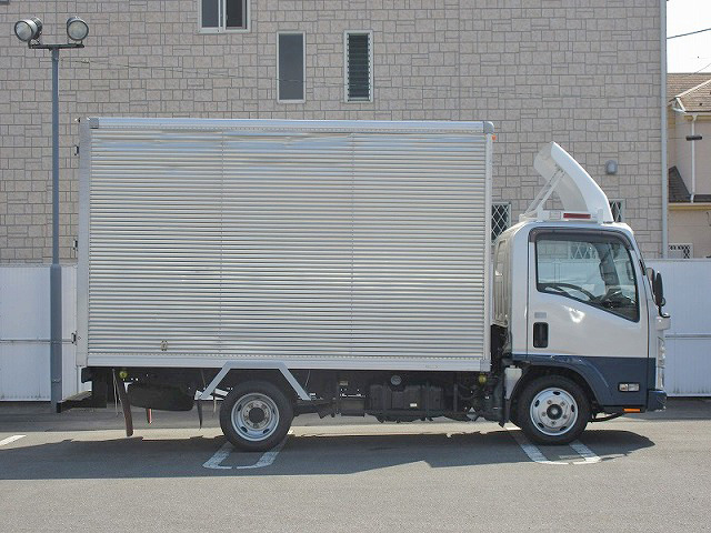 マツダタイタンアルミバン小型（2t・3t）[写真06]