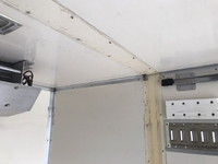 いすゞエルフ冷凍車（冷蔵車）小型（2t・3t）[写真13]